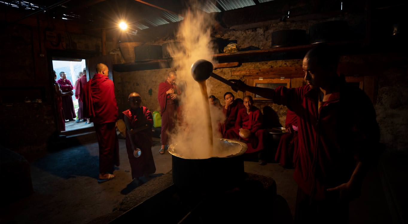 מתוך מסע צילום לבהוטן עם זיו קורן