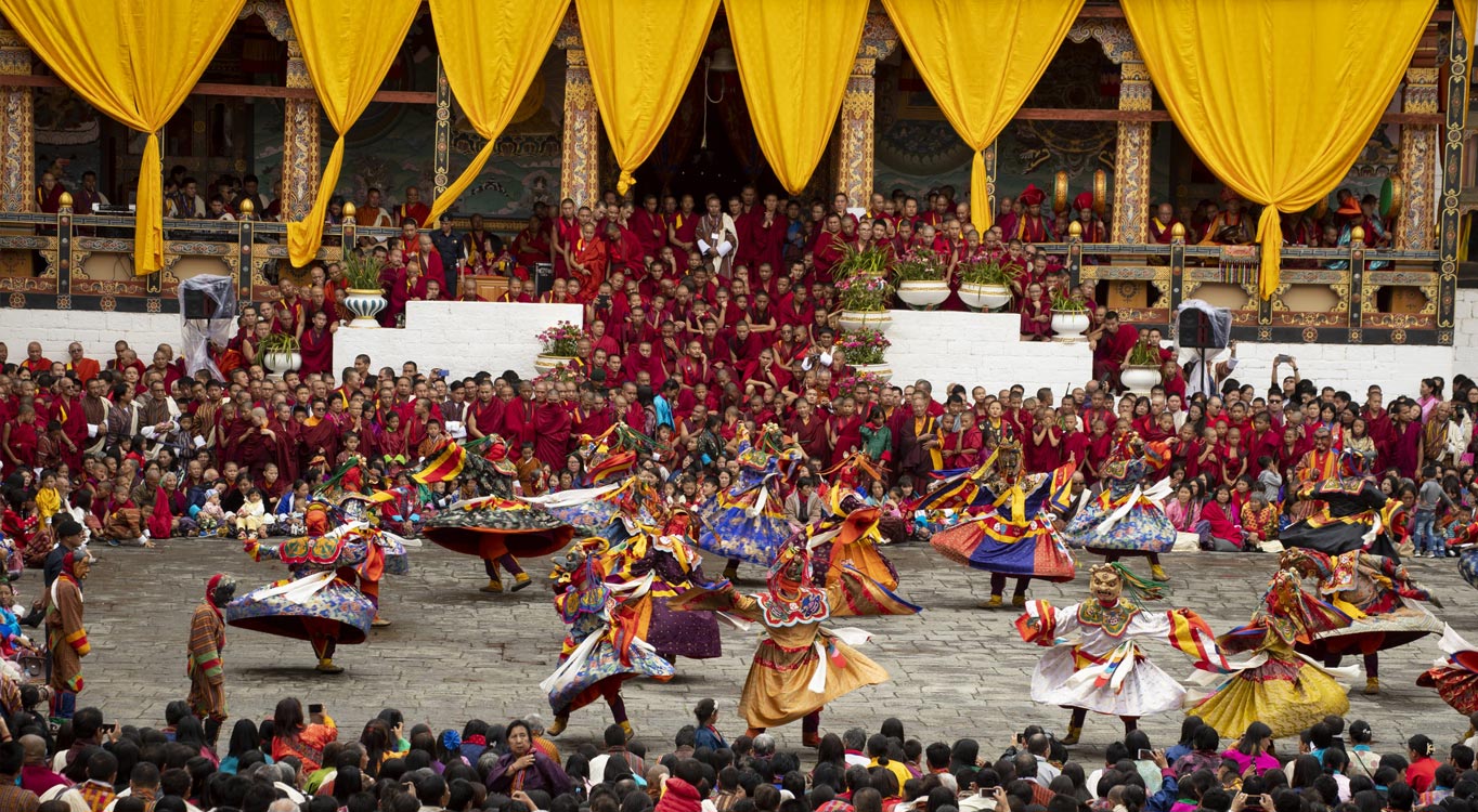 מתוך מסע צילום לבהוטן עם זיו קורן