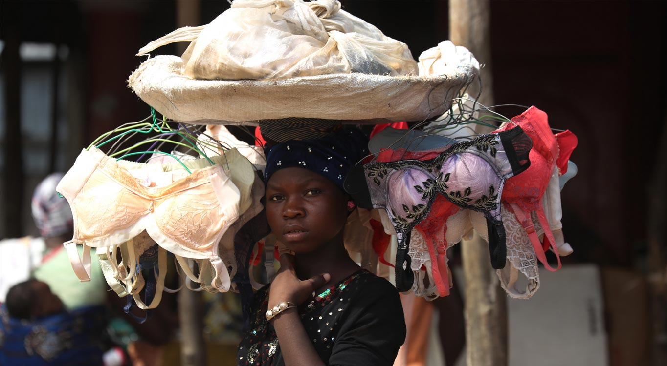 מתוך מסע צילום לגאנה טוגו ובנין עם זיו קורן