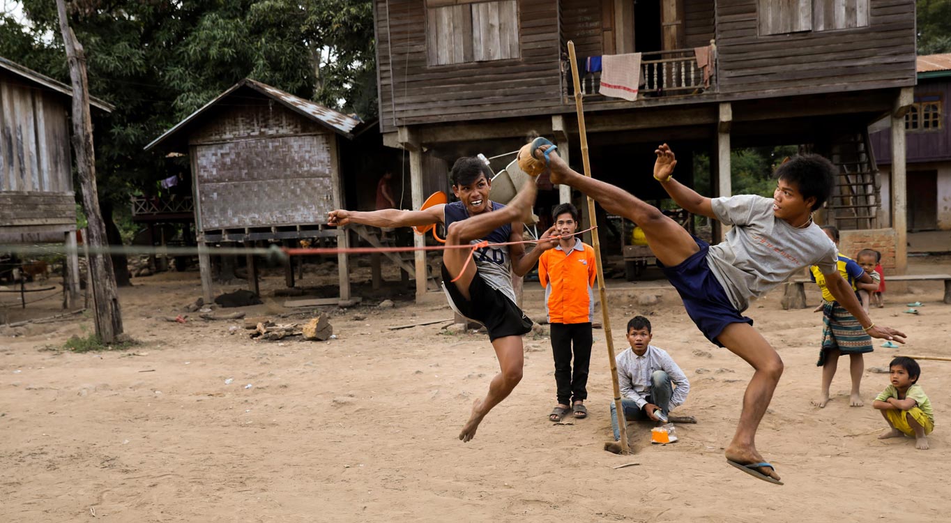 מתוך מסע צילום ללאוס וקמבודיה עם זיו קורן