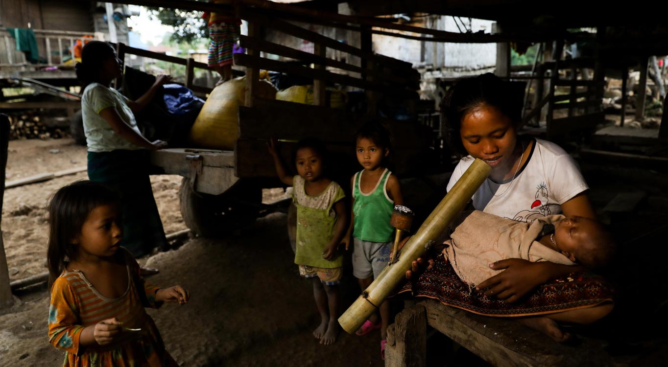 מתוך מסע צילום ללאוס וקמבודיה עם זיו קורן